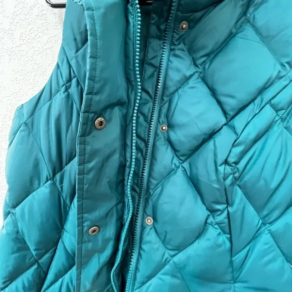 Women’s Eddie Bauer down vest size medium Teal Quilted Women's vest - Picture 6 of 10